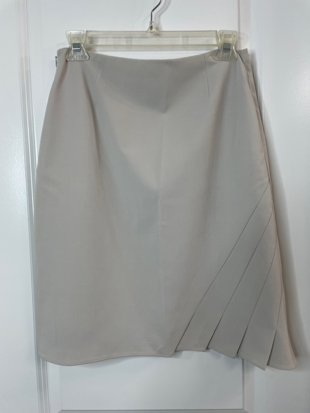 Ann Taylor Light Beige A-Line Skirt with Pleated Side Panels